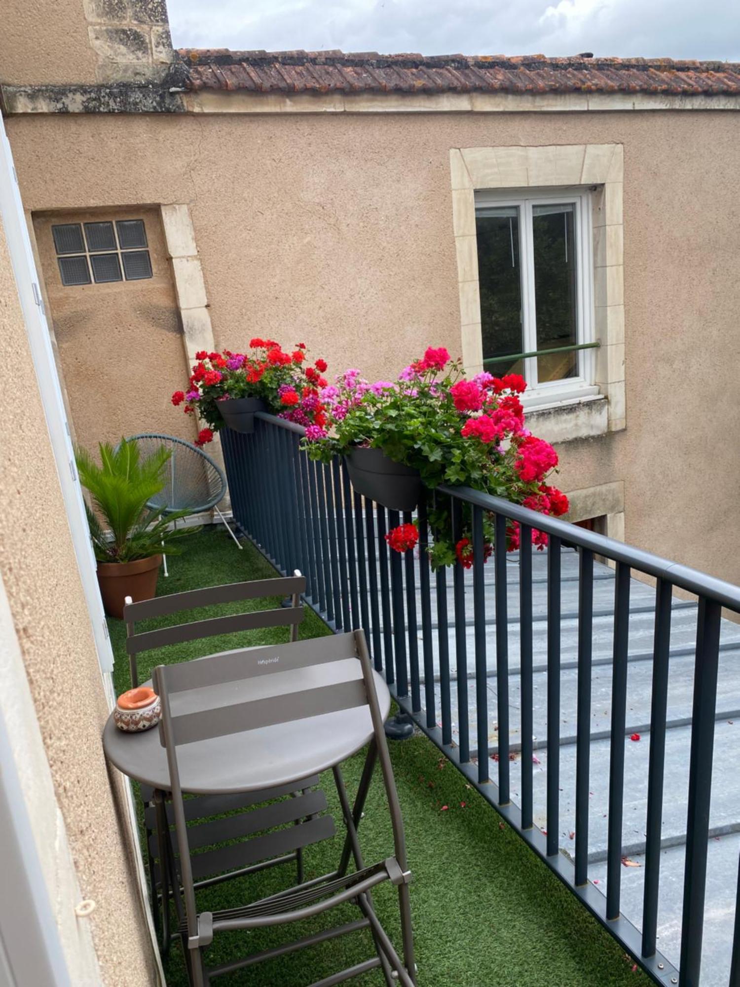 • Bel Appartement - Centre Historique De פואטייה מראה חיצוני תמונה